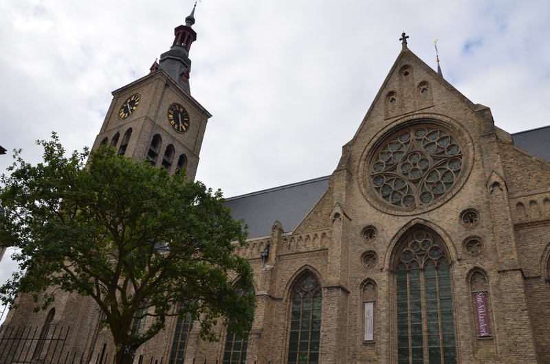 Kościół św. Mikołaja w Diksmuide. Belgia.